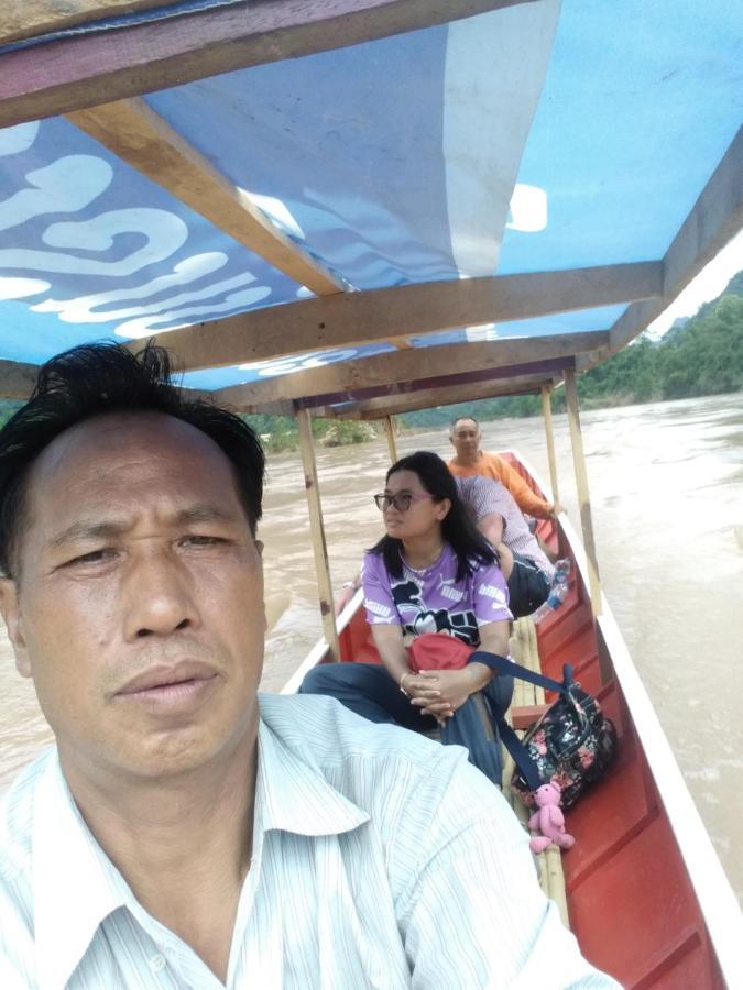 Lamorn Guesthouse Nong Khiaw Bagian luar foto